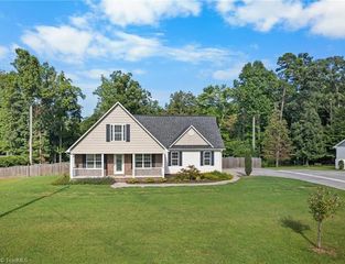 781 Hebron Church Road, Winston-salem, NC 27107