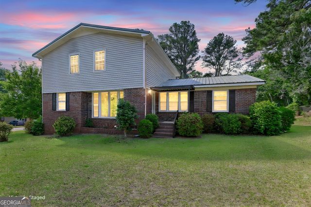 124 Melrose Drive, Lagrange, GA 30241