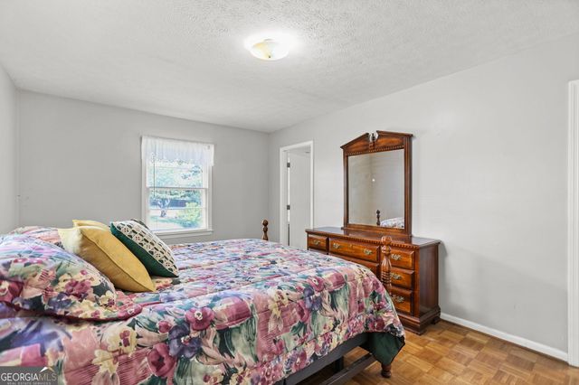 124 Melrose Drive, Lagrange, GA 30241