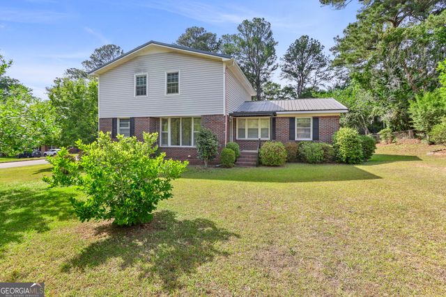 124 Melrose Drive, Lagrange, GA 30241