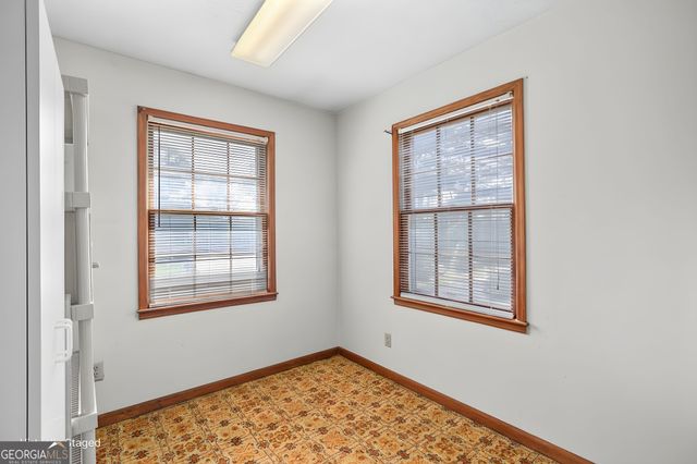 124 Melrose Drive, Lagrange, GA 30241