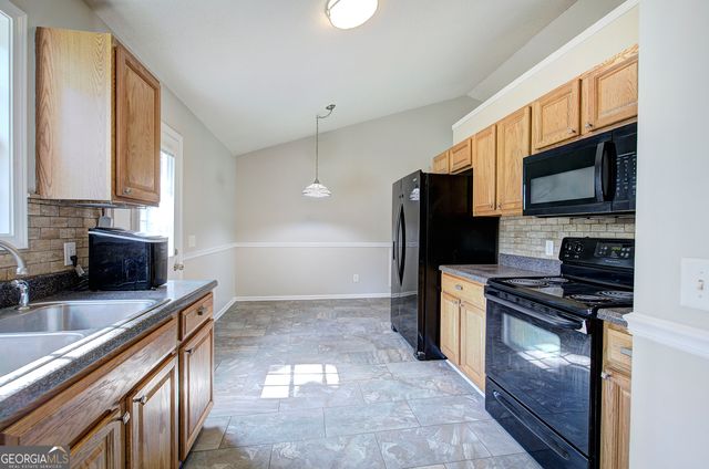 49 Indian Hills Drive, Rydal, GA 30171