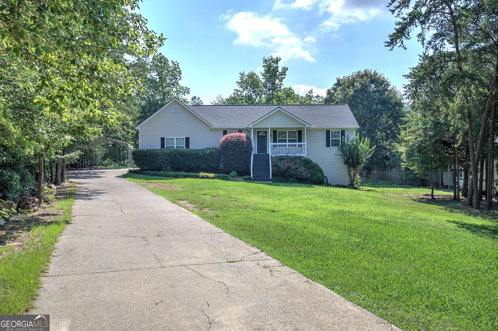 49 Indian Hills Drive, Rydal, GA 30171