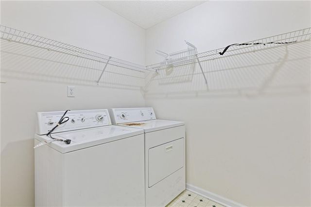 1102 Noble Oak Court, Lawrenceville, GA 30046