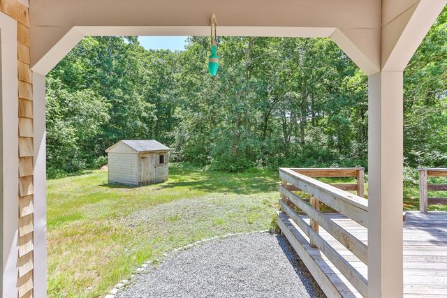 4 Carver Dr, Sandwich, MA 02563