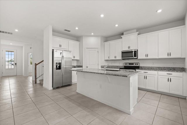 1051 LAKESHORE BREEZE PLACE, Kissimmee, FL 34747