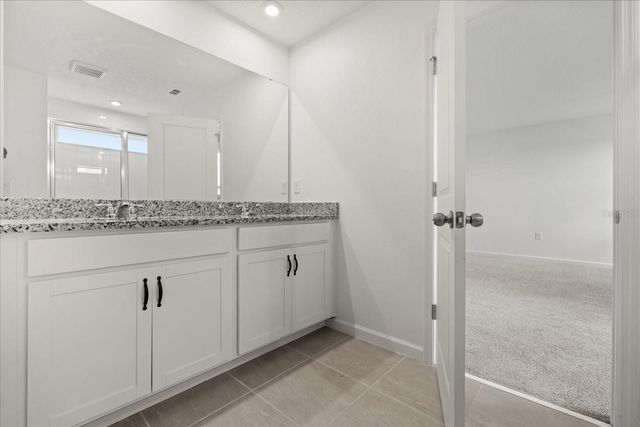 1051 LAKESHORE BREEZE PLACE, Kissimmee, FL 34747