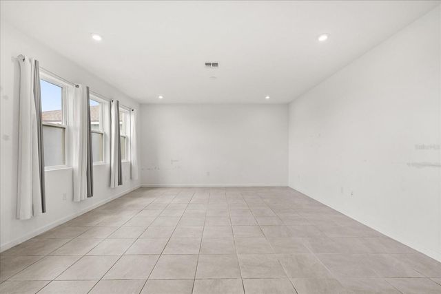 1051 LAKESHORE BREEZE PLACE, Kissimmee, FL 34747