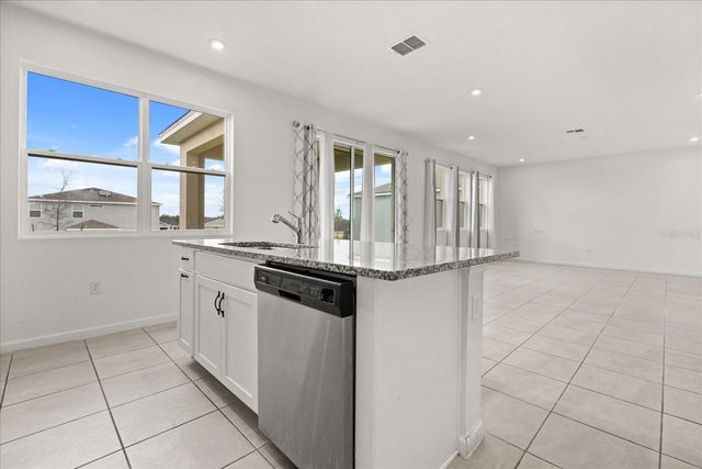 1051 LAKESHORE BREEZE PLACE, Kissimmee, FL 34747