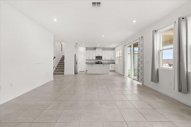 1051 LAKESHORE BREEZE PLACE, Kissimmee, FL 34747