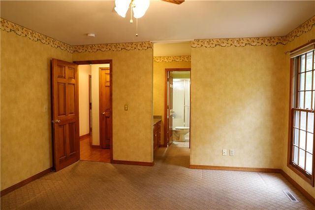 1203 E Quincy Street, Pittsburg, KS 66762