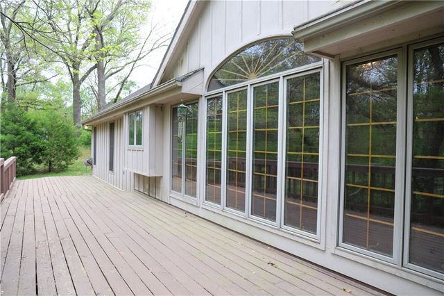 1203 E Quincy Street, Pittsburg, KS 66762