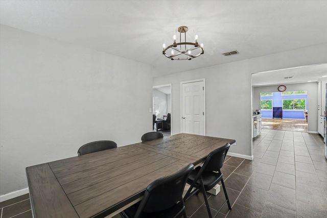 1851 Winery Way, Tallahassee, FL 32317