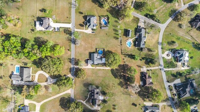 1851 Winery Way, Tallahassee, FL 32317