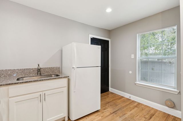 3222 inwood Road, Dallas, TX 75235