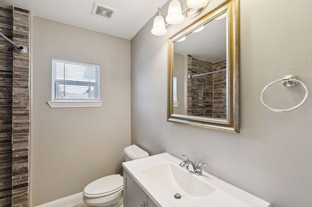 3222 inwood Road, Dallas, TX 75235