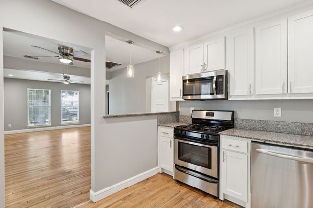 3222 inwood Road, Dallas, TX 75235