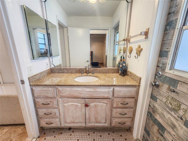 24 CLARIDGE COURT S, Palm Coast, FL 32137