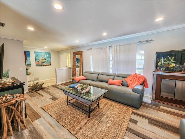 24 CLARIDGE COURT S, Palm Coast, FL 32137