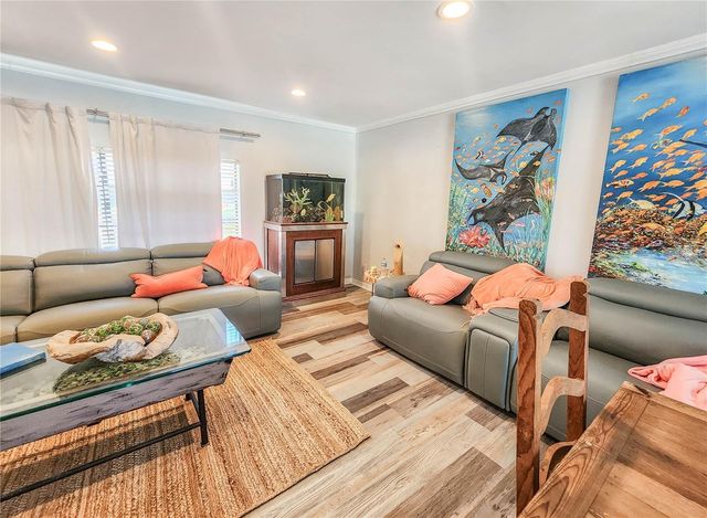 24 CLARIDGE COURT S, Palm Coast, FL 32137