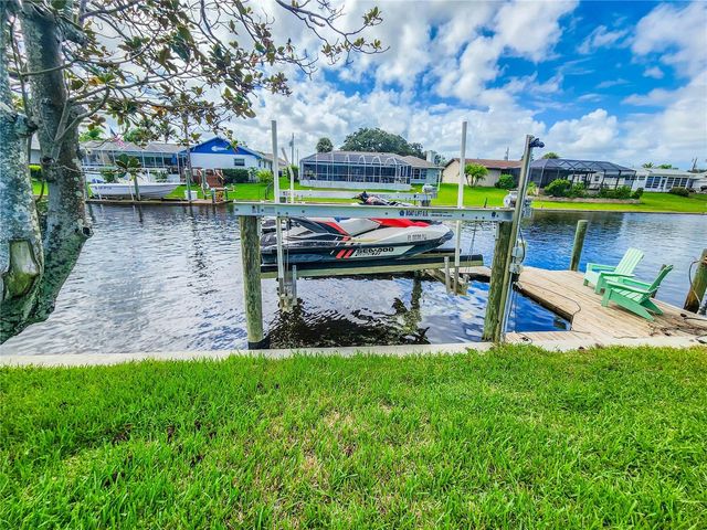 24 CLARIDGE COURT S, Palm Coast, FL 32137