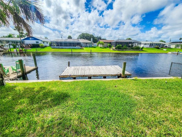 24 CLARIDGE COURT S, Palm Coast, FL 32137