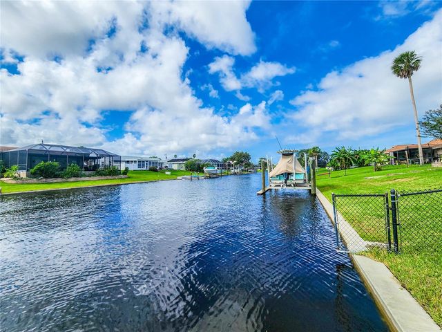 24 CLARIDGE COURT S, Palm Coast, FL 32137