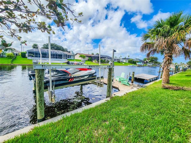 24 CLARIDGE COURT S, Palm Coast, FL 32137