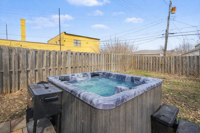 3118 Newton Avenue N, Minneapolis, MN 55411