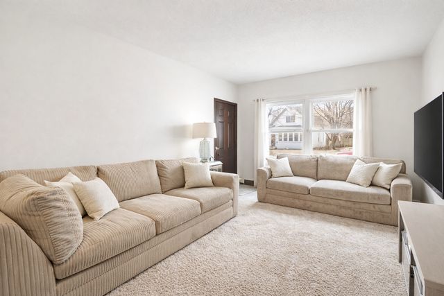 3118 Newton Avenue N, Minneapolis, MN 55411