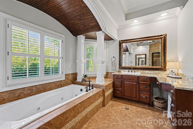 7806 Turnberry Lane, Stanley, NC 28164