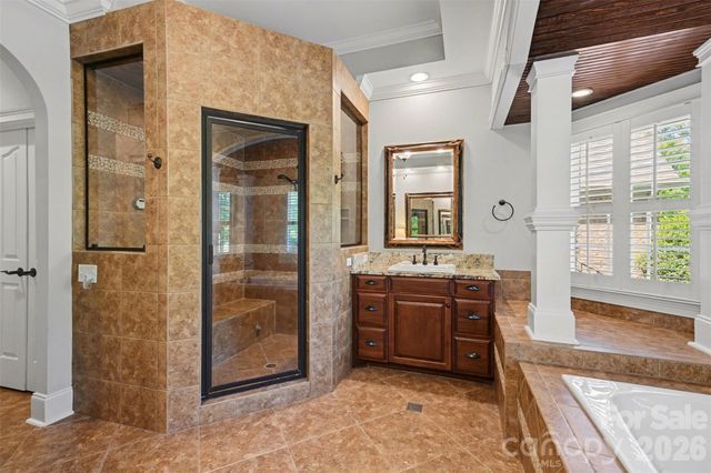 7806 Turnberry Lane, Stanley, NC 28164