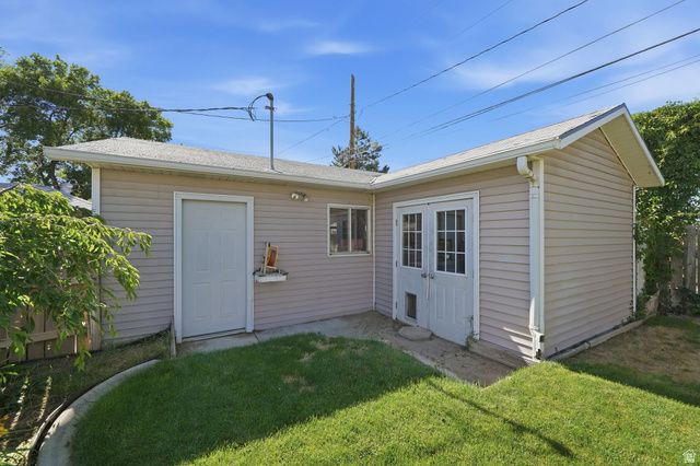 42 W CREEK DR, Salt Lake City, UT 84107
