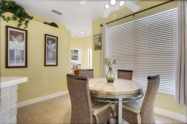 977 Briarwood BLVD, Naples, FL 34104