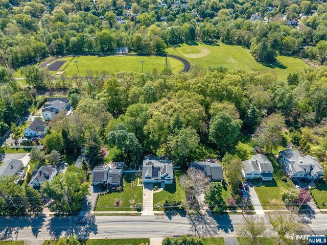 433 Piermont Road, Cresskill, NJ 07626