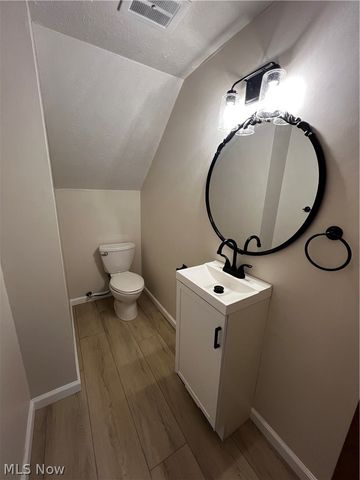 16244 Delmont Avenue, Strongsville, OH 44136