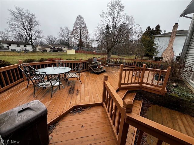 16244 Delmont Avenue, Strongsville, OH 44136