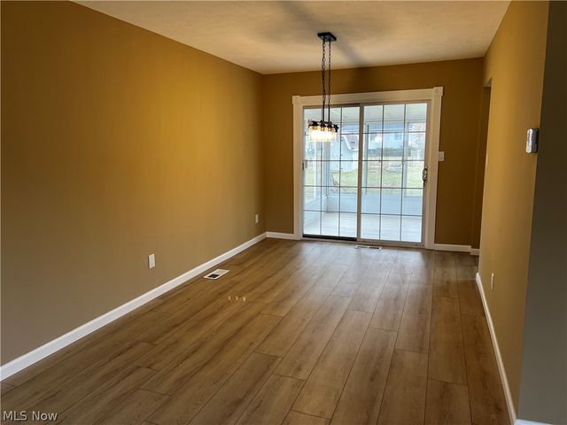 16244 Delmont Avenue, Strongsville, OH 44136