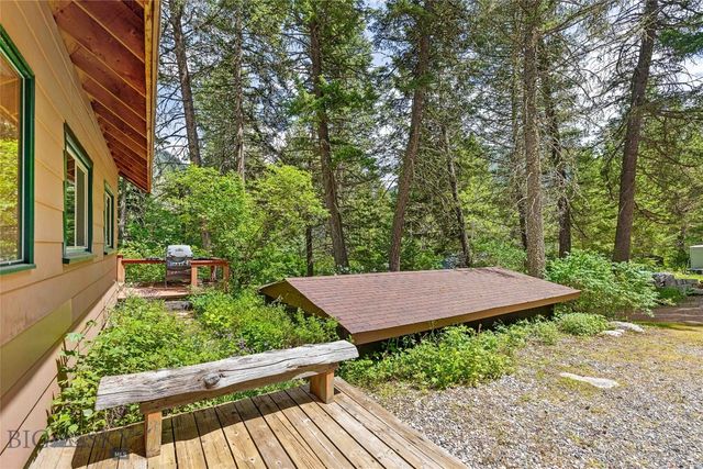 63921 Gallatin Road, Gallatin Gateway, MT 59730