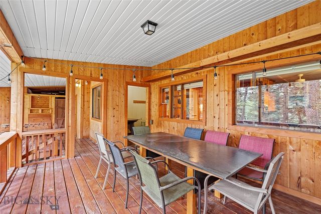 63921 Gallatin Road, Gallatin Gateway, MT 59730