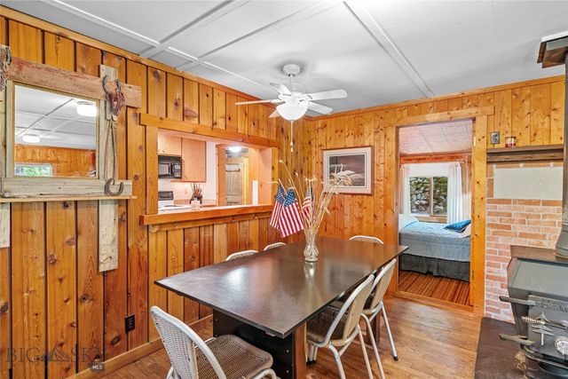 63921 Gallatin Road, Gallatin Gateway, MT 59730