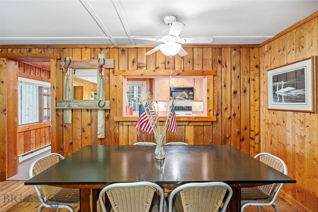 63921 Gallatin Road, Gallatin Gateway, MT 59730