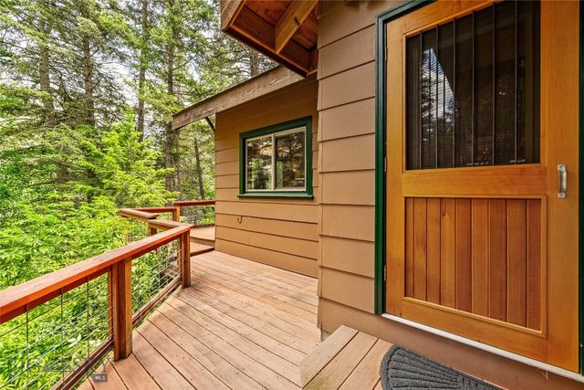 63921 Gallatin Road, Gallatin Gateway, MT 59730