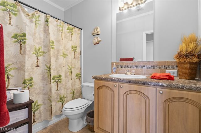 3145 Venus LN, North Fort Myers, FL 33903