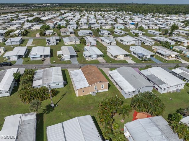 3145 Venus LN, North Fort Myers, FL 33903