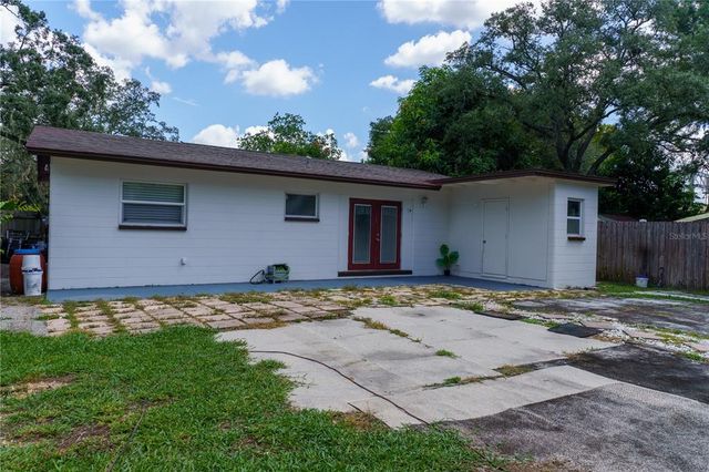 315 E SENECA AVENUE, Tampa, FL 33612