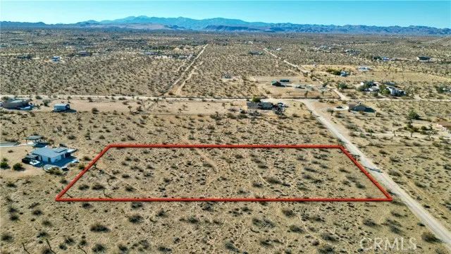 133 Fairmont, Joshua Tree, CA 92284
