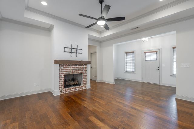 3306 Stonecreek Drive, Chattanooga, TN 37405