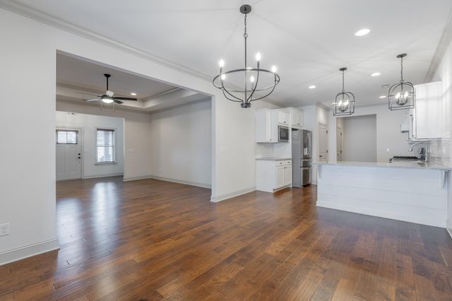 3306 Stonecreek Drive, Chattanooga, TN 37405