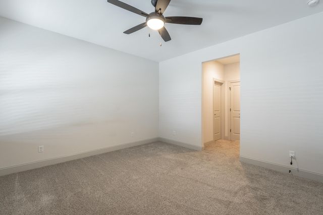 3306 Stonecreek Drive, Chattanooga, TN 37405